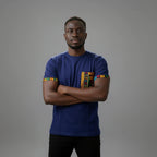 Unisex crewneck t-shirt with African print - blue pocket